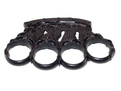 Knuckle Duster Skulls Flames Chain